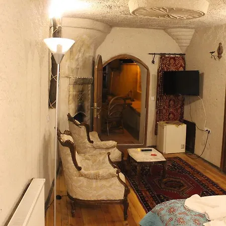 Sunset Cave Suite Guest house