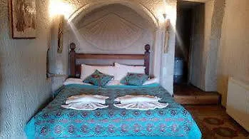 Sunset Cave بيت ضيافة نفسهير