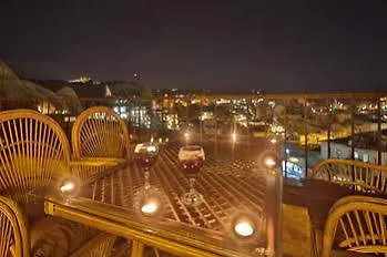 Sunset Cave نفسهير