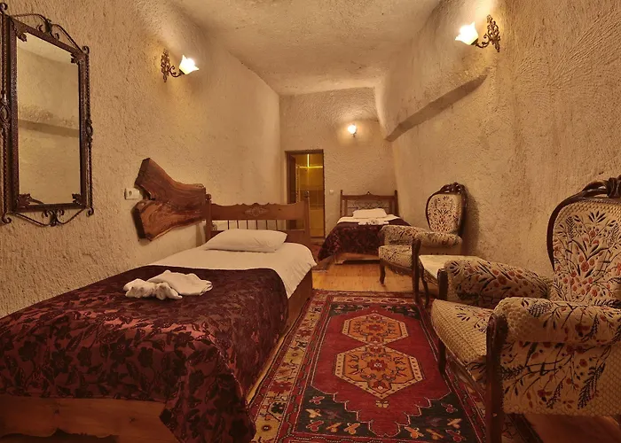 Sunset Cave 2* نفسهير