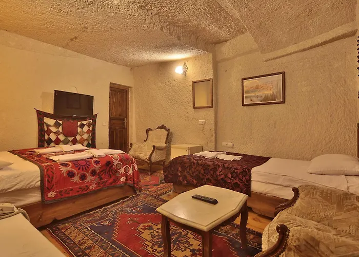 Sunset Cave 2* نفسهير